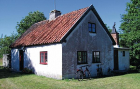 Amazing home in Fårösund w/ 2 Bedrooms